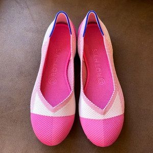 Limited edition Women Rothy’s flats for Breast Cancer Month Awareness